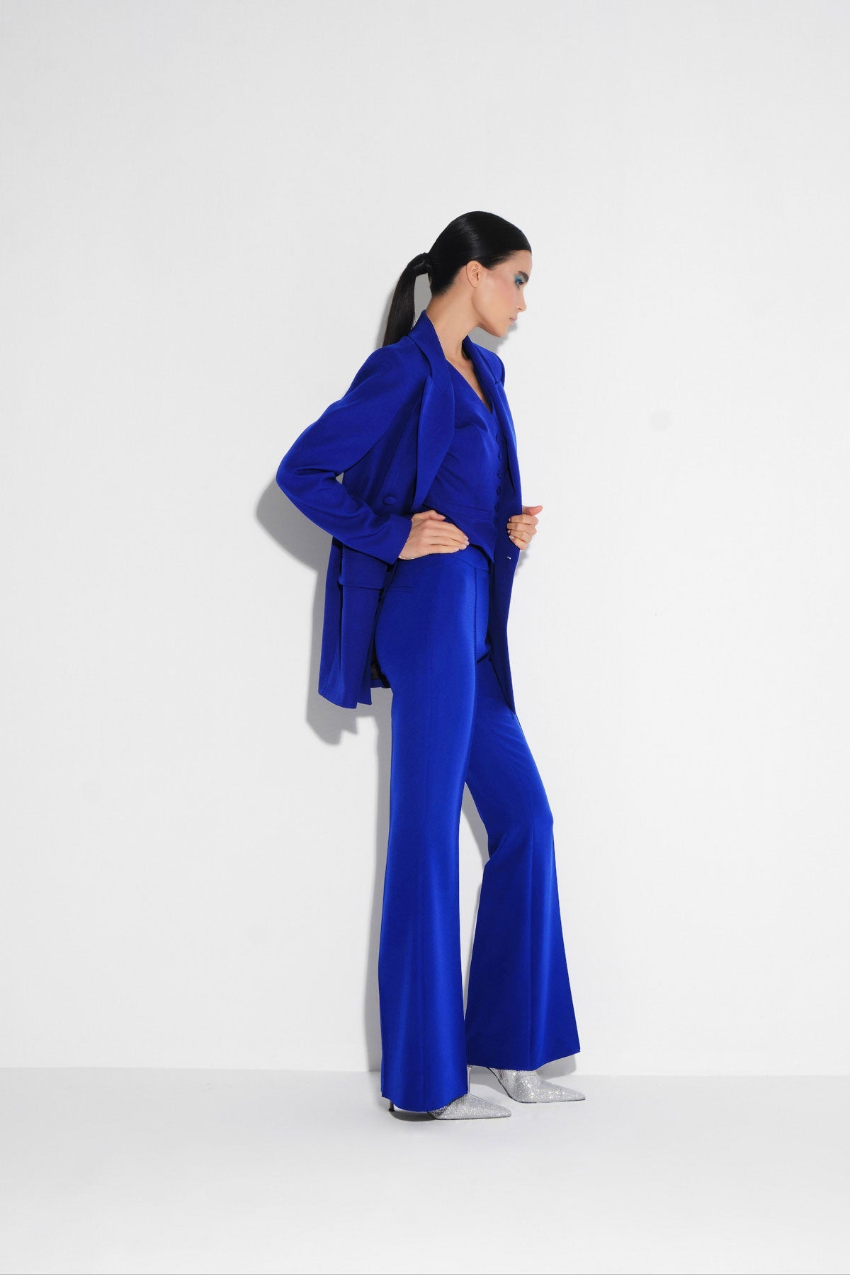 DELTA VEST & MIRA JACKET & CALVA TROUSERS SET