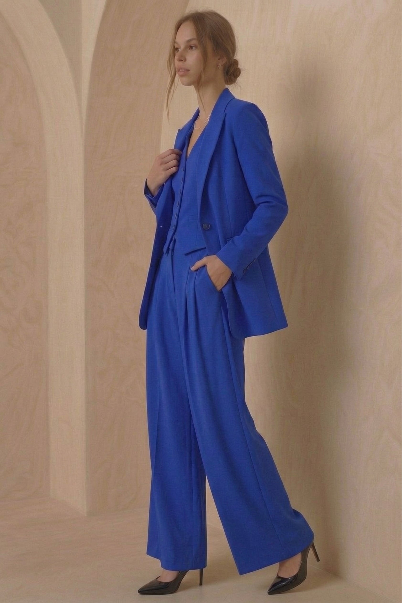 DELTA VEST & MIRA JACKET & STARLA TROUSERS SET